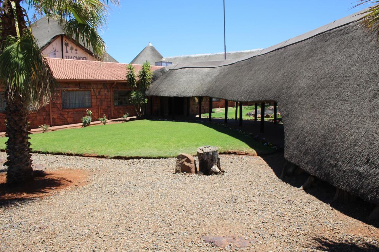 Kalahari Lodge Kimberley Exterior photo