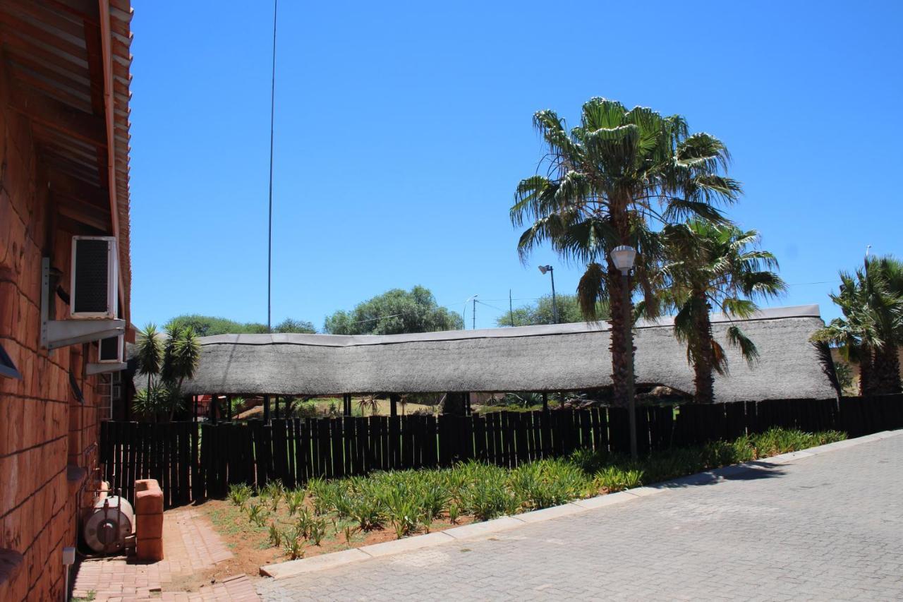 Kalahari Lodge Kimberley Exterior photo